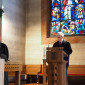 Dekanatsmissionsbeauftragter Joachim Grytzyk und Dekan Peter Bertram stellen die von Brot für die Welt unterstützten Projekte des Dekanats Traunsteinin Tansania vor, Foto: Rieder