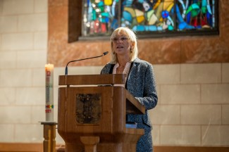 Ein starkes Plädoyer für mehr Partizipation: Sozialministerin Carolina Trautner bei ihrer Kanzelrede