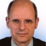 Dr. Andreas Schroter